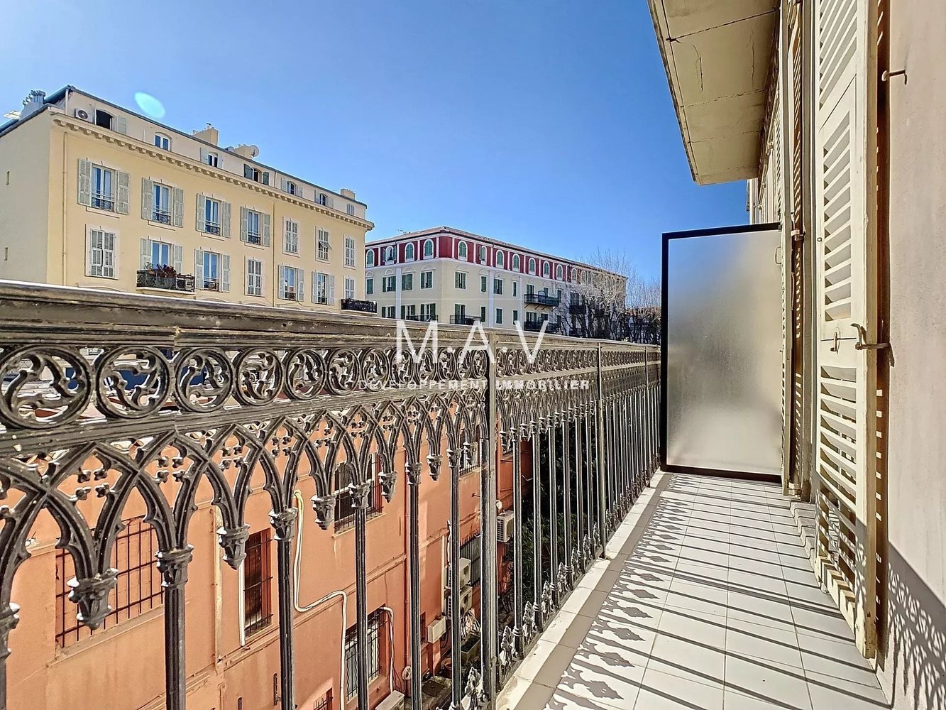 Property photo in Carre d'Or