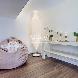 Property in Carre d'Or