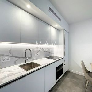 Property in Carre d'Or