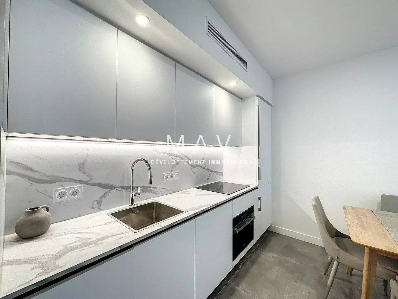 Property photo in Carre d'Or