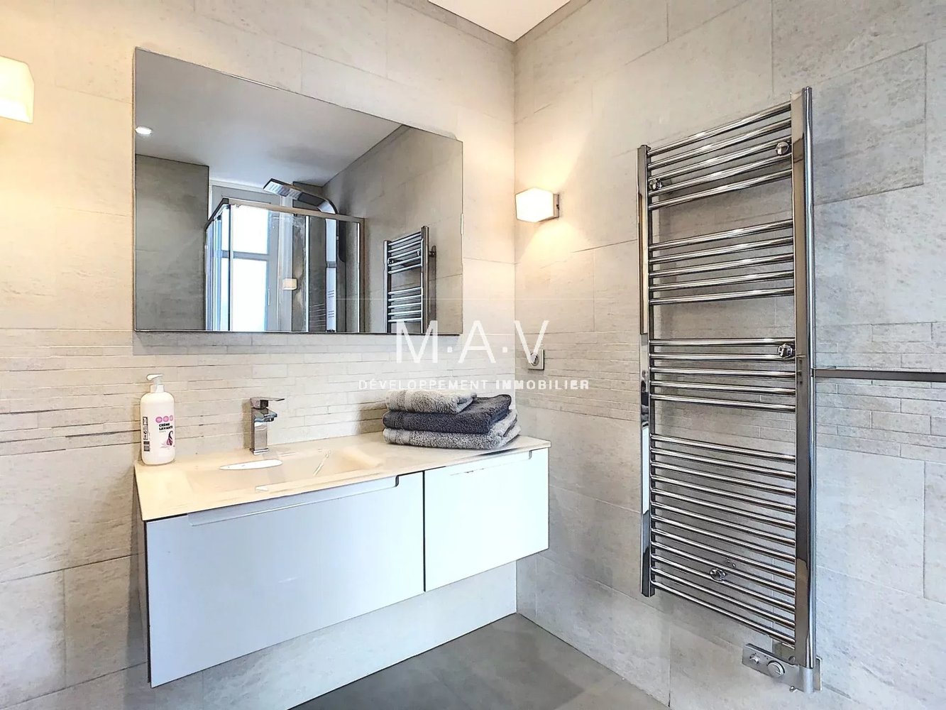 Property photo in Carre d'Or