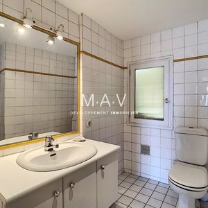 Property in Carre d'Or
