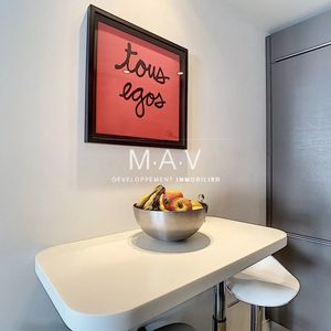 Property in Carre d'Or
