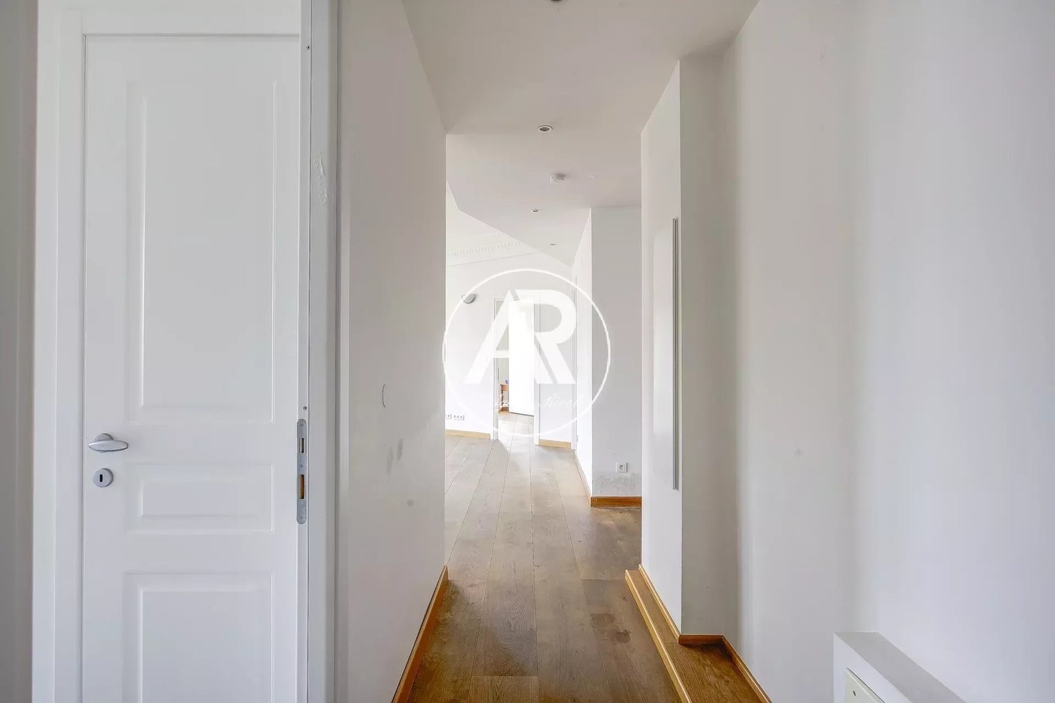 Property photo in Carre d'Or
