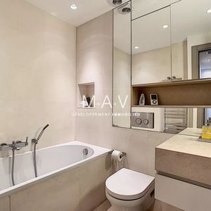 Property in Carre d'Or
