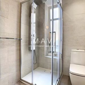 Property in Carre d'Or