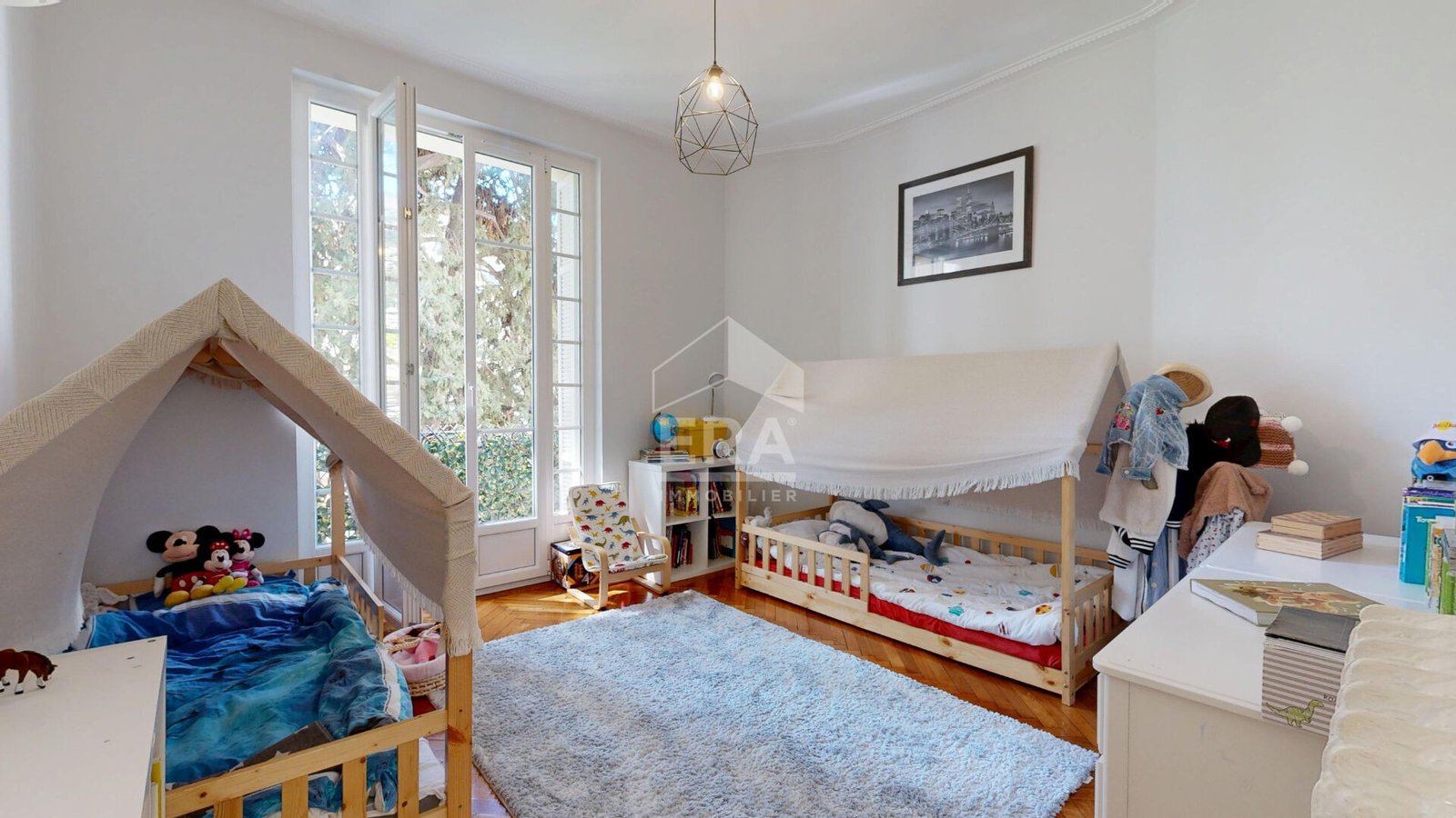 Property photo in Carre d'Or