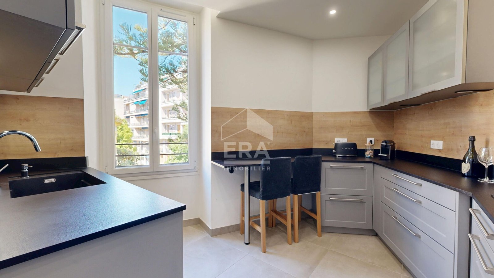 Property photo in Carre d'Or