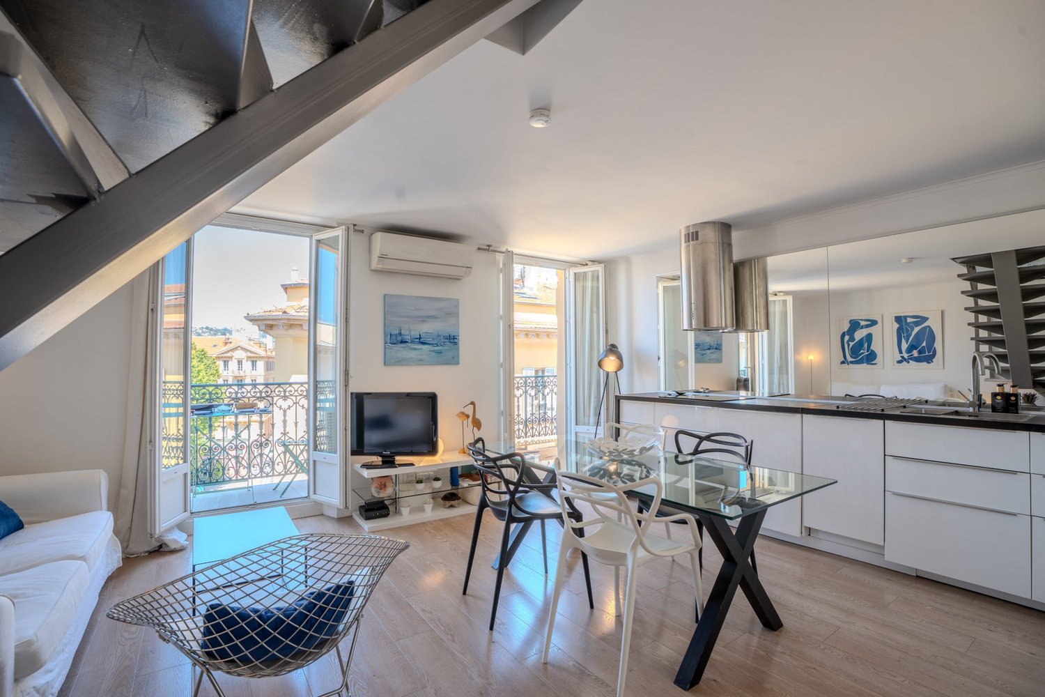 Property photo in Carre d'Or