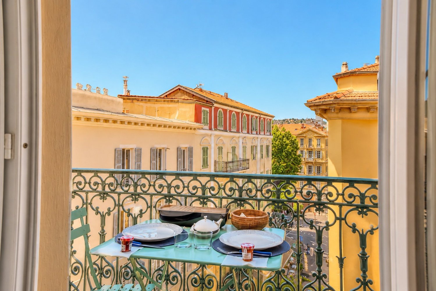 Property photo in Carre d'Or