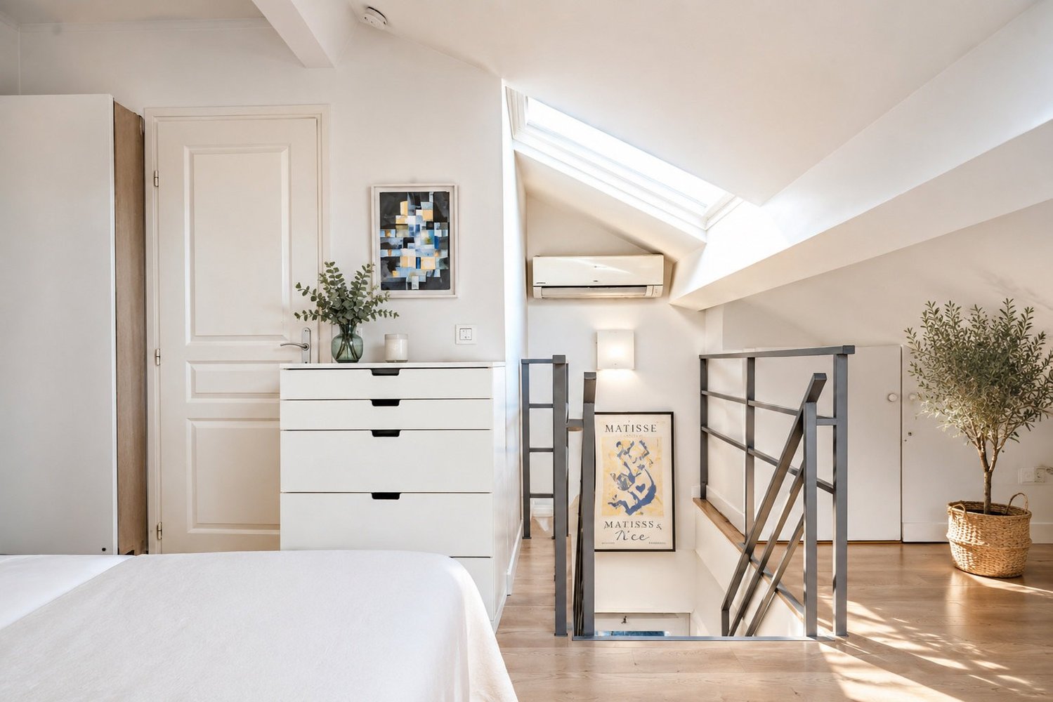 Property photo in Carre d'Or