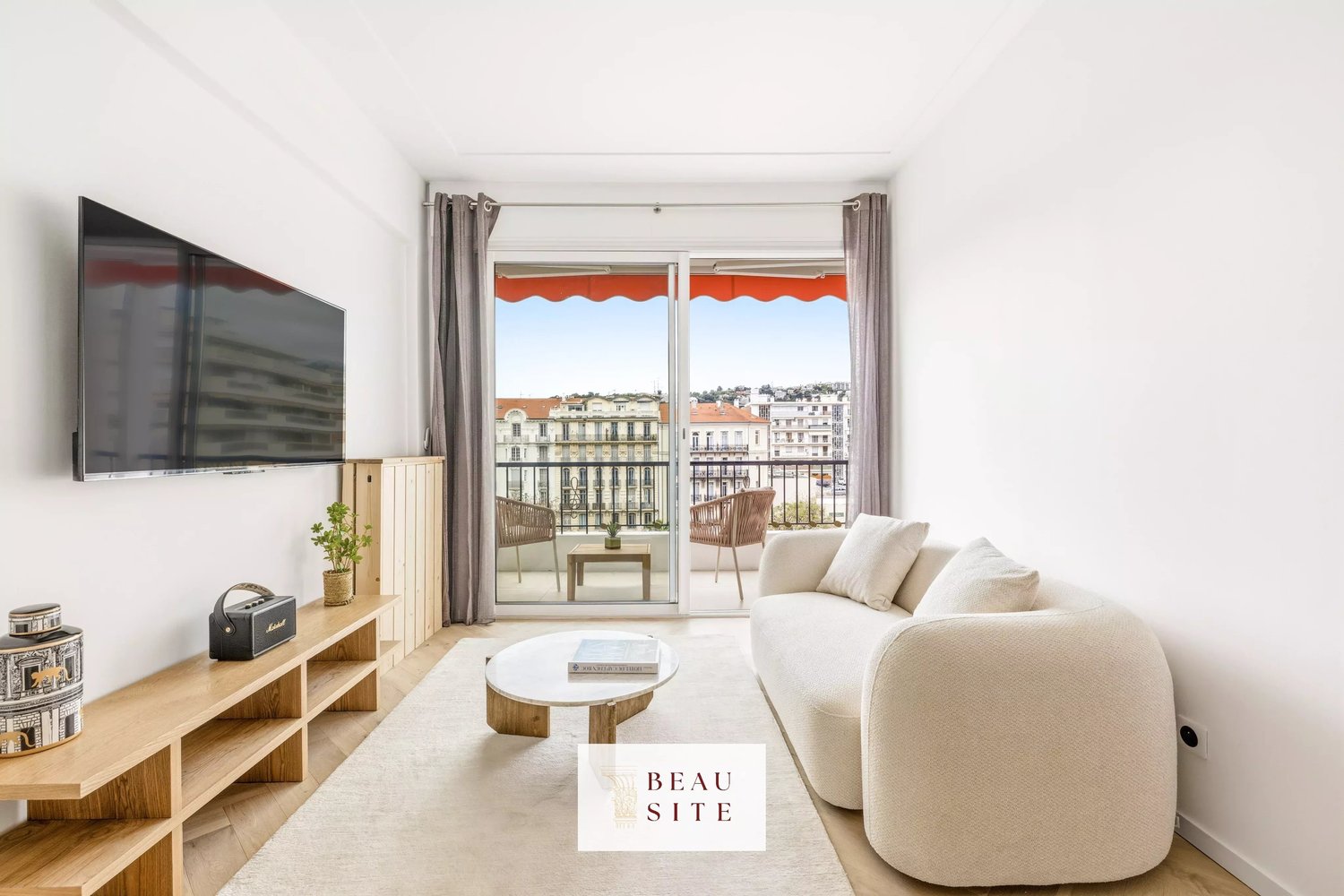 Property photo in Musicians Quarter