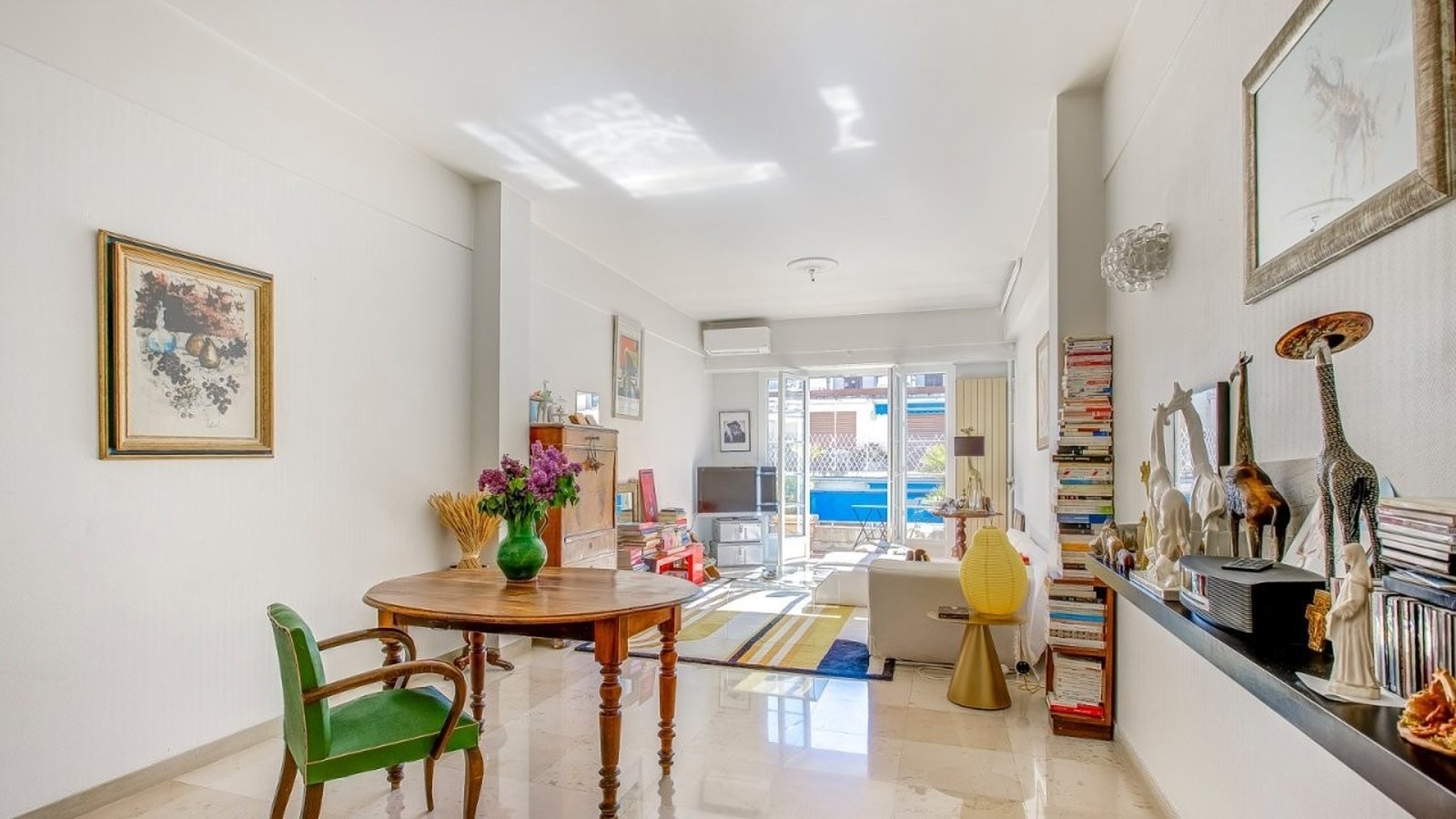 Property photo in Musicians Quarter