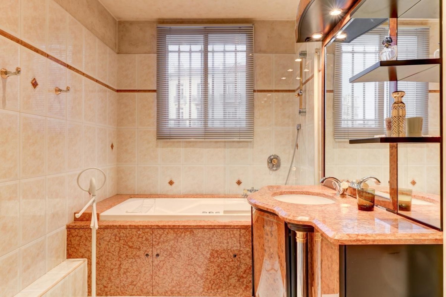 Property photo in Musicians Quarter