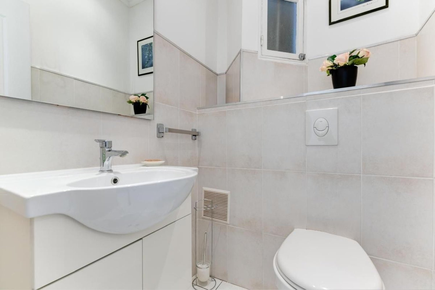 Property photo in Musicians Quarter