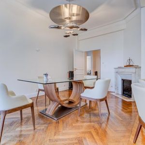 Property in Musicians Quarter