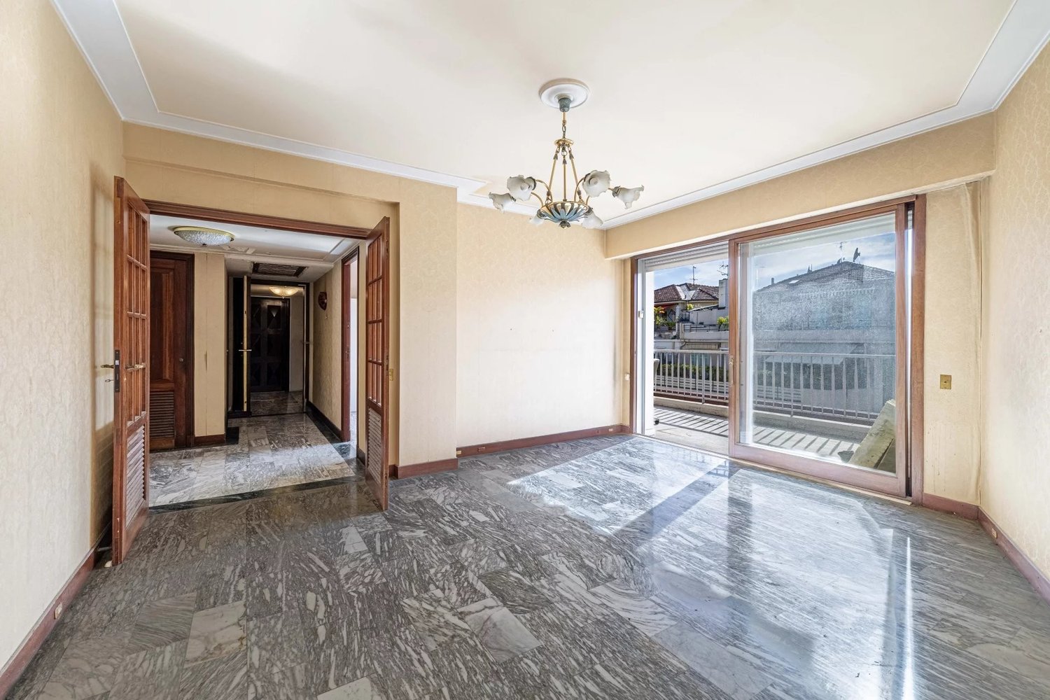 Property photo in Musicians Quarter