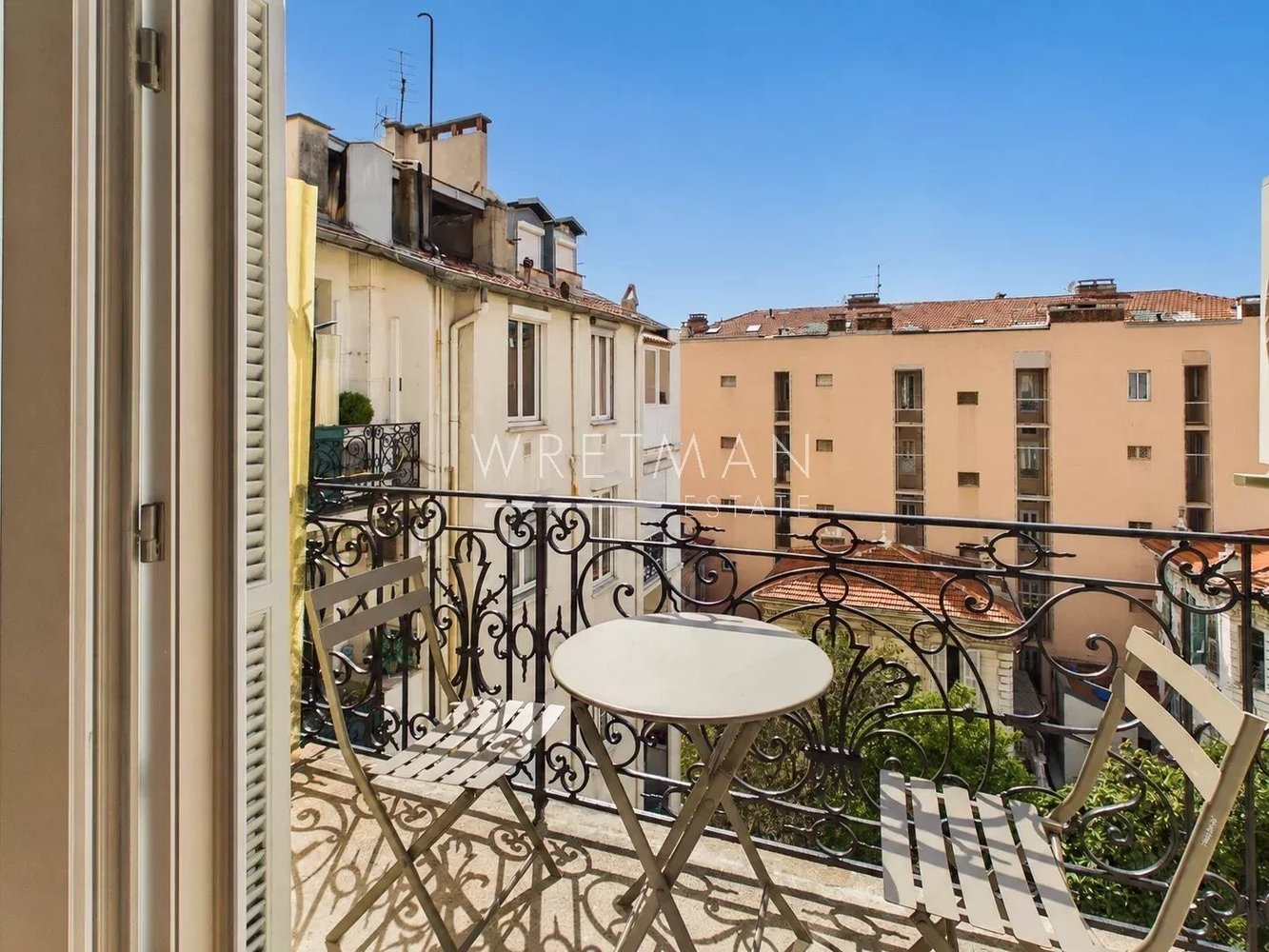 Property photo in Musicians Quarter