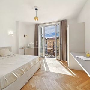 Property in Musicians Quarter