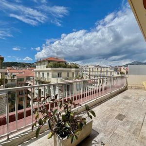 Property in Musicians Quarter