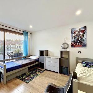 Property in Musicians Quarter