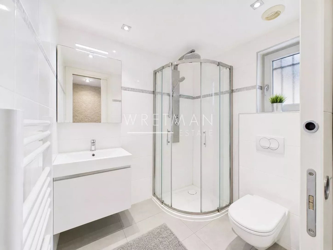 Property photo in Old Town
