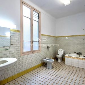 Property in Old Town