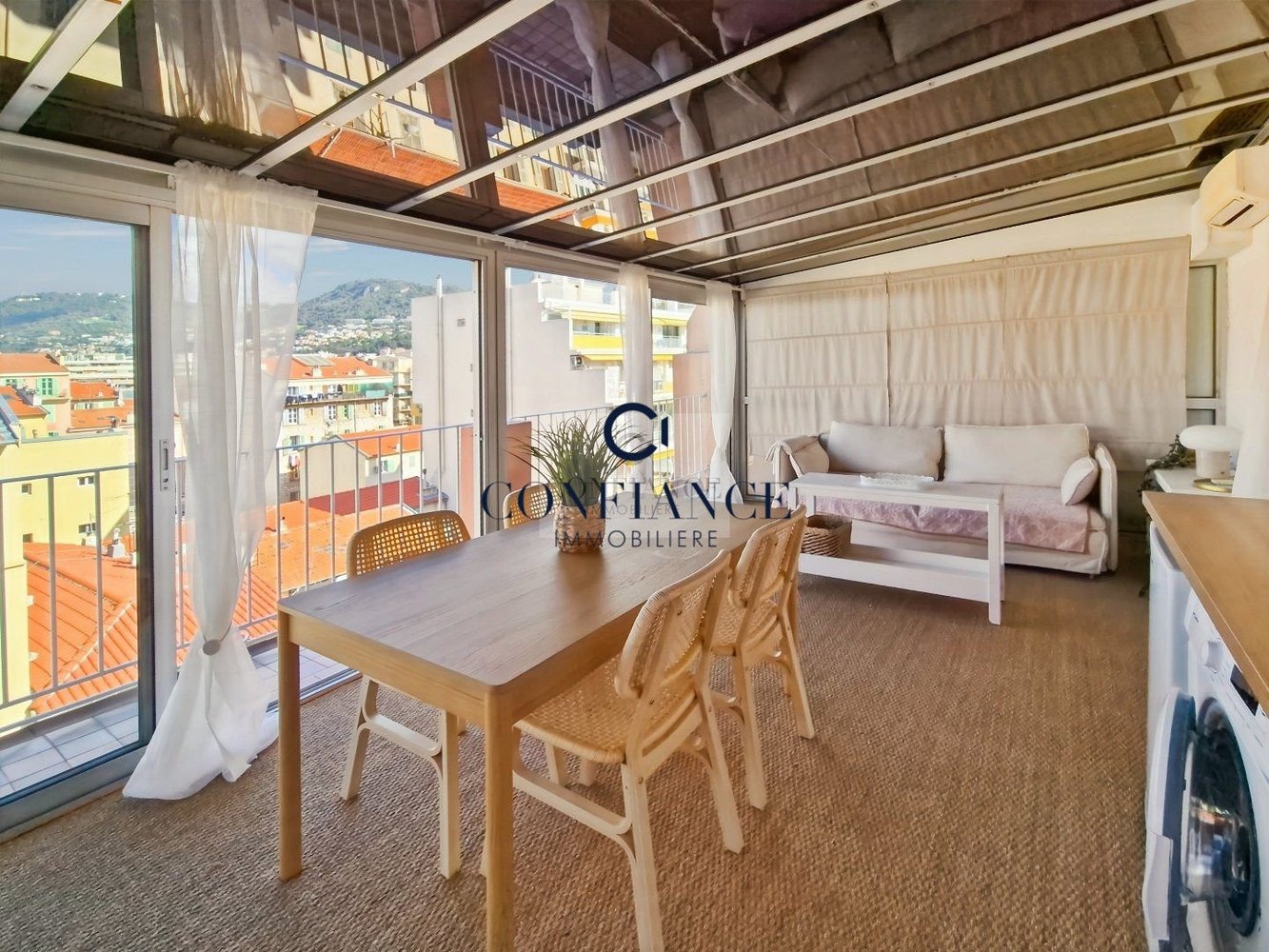 Property photo in Port