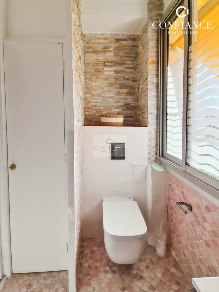 Property photo in Port