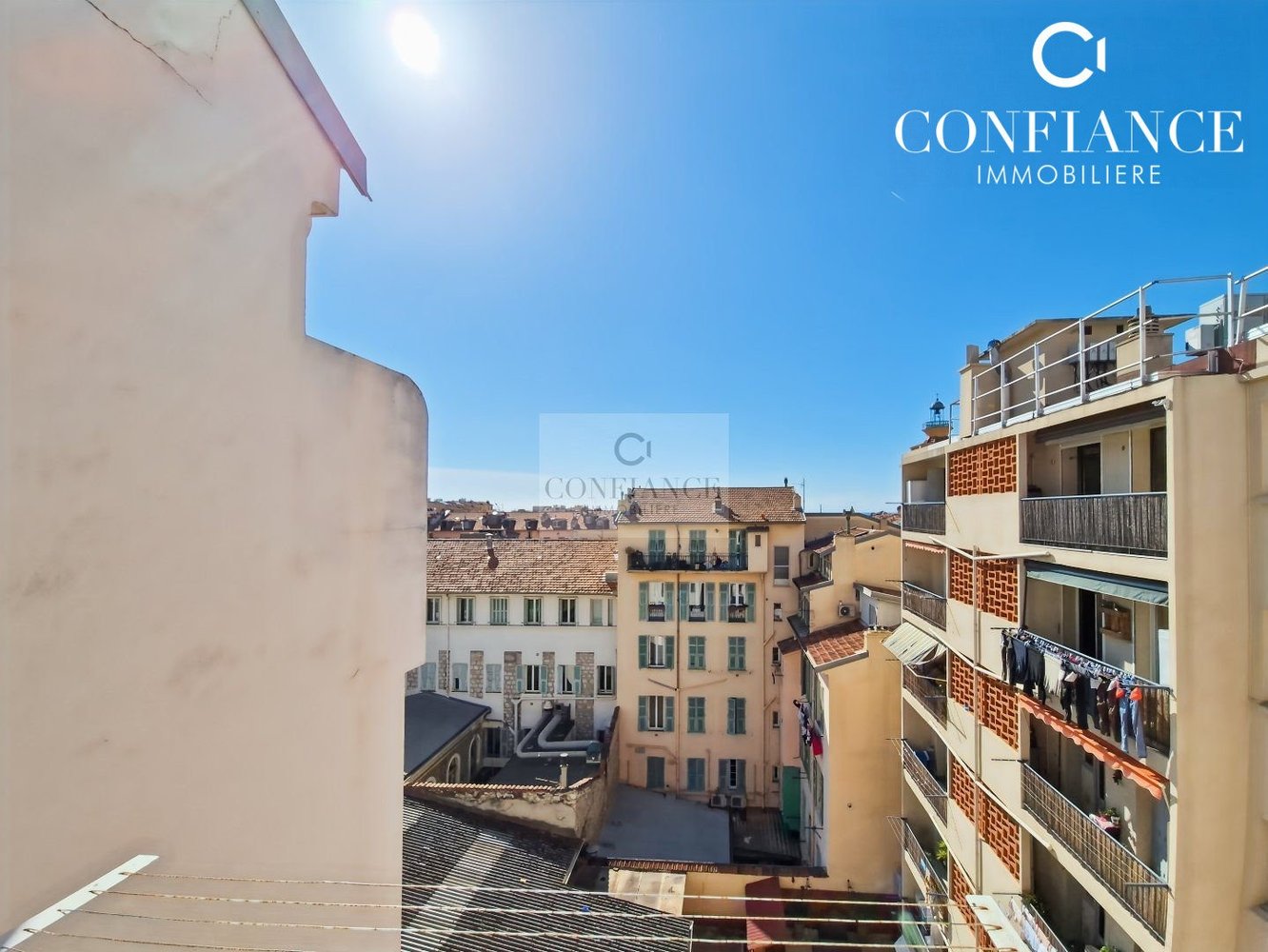 Property photo in Port