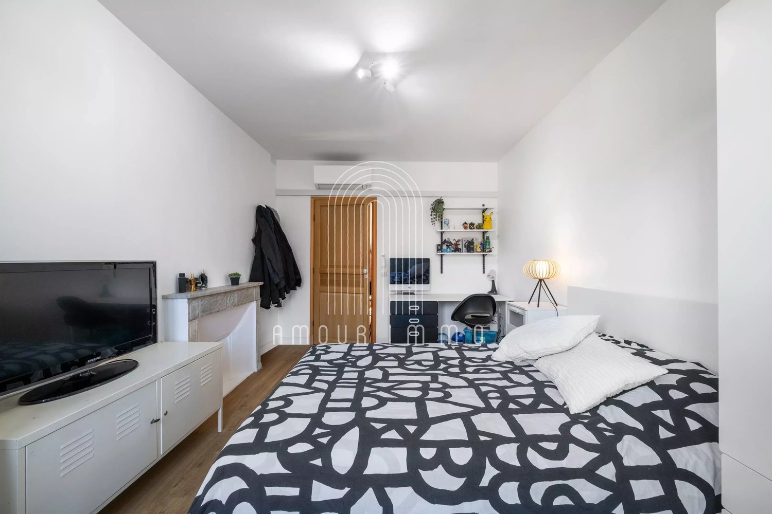 Property photo in Port