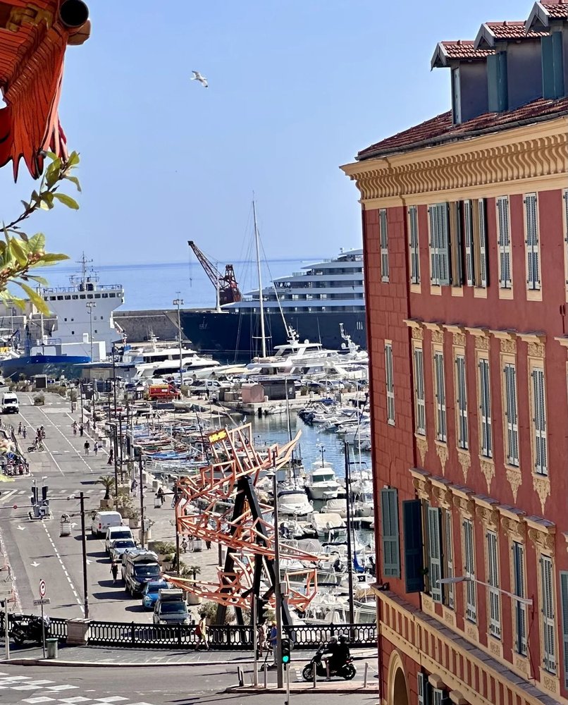 Property photo in Port