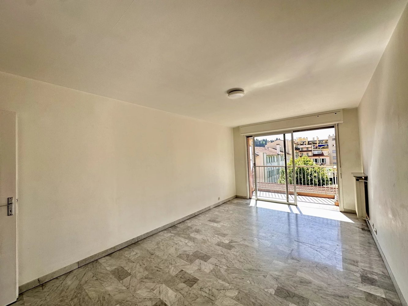 Property photo in Port