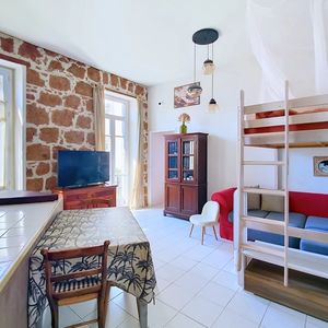 Property in Port