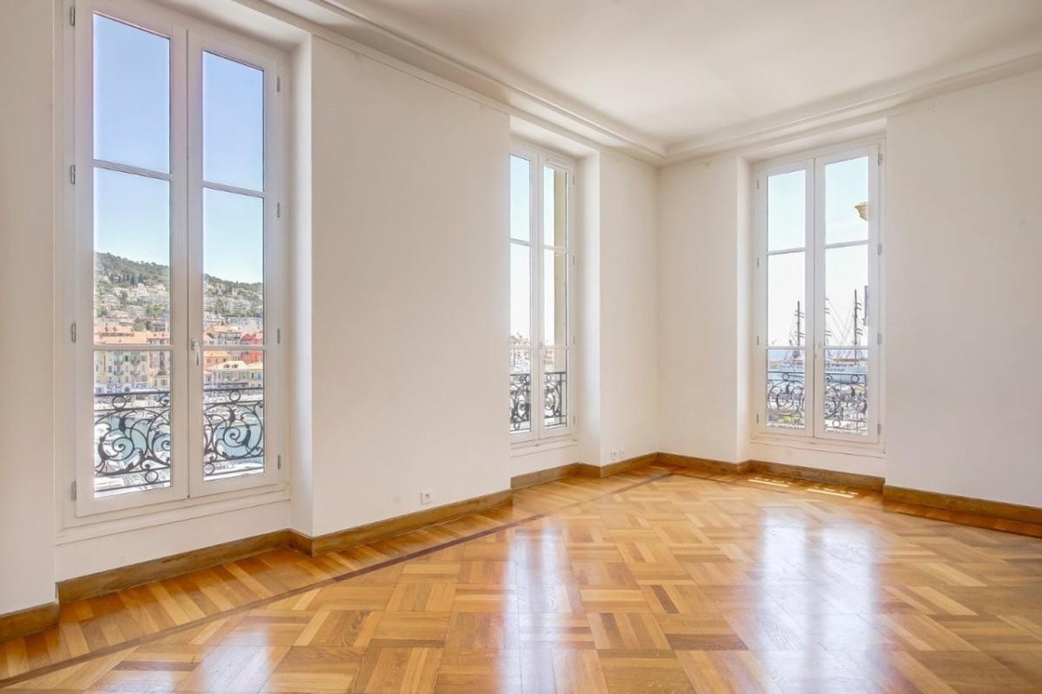 Property photo in Port