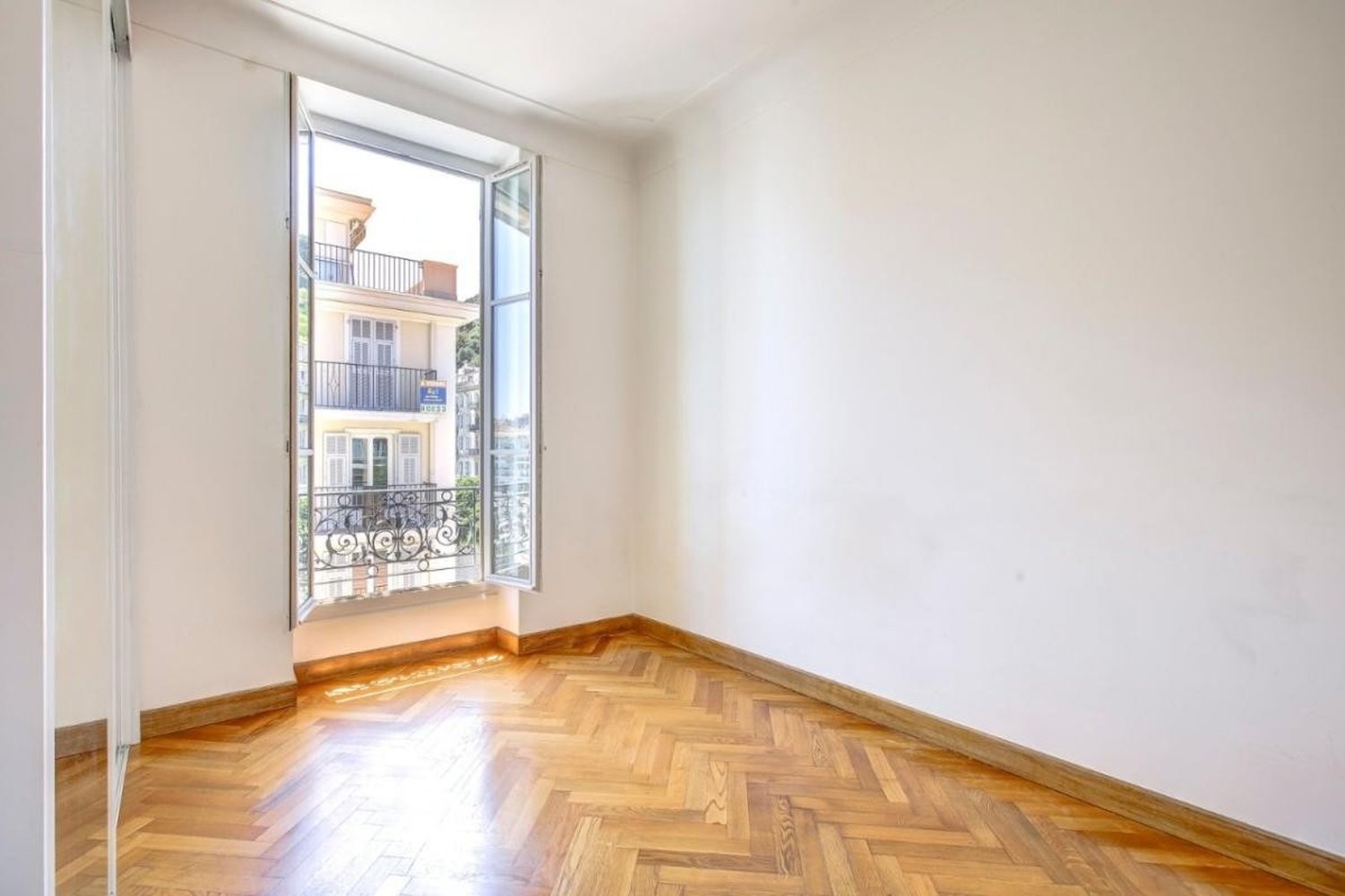 Property photo in Port