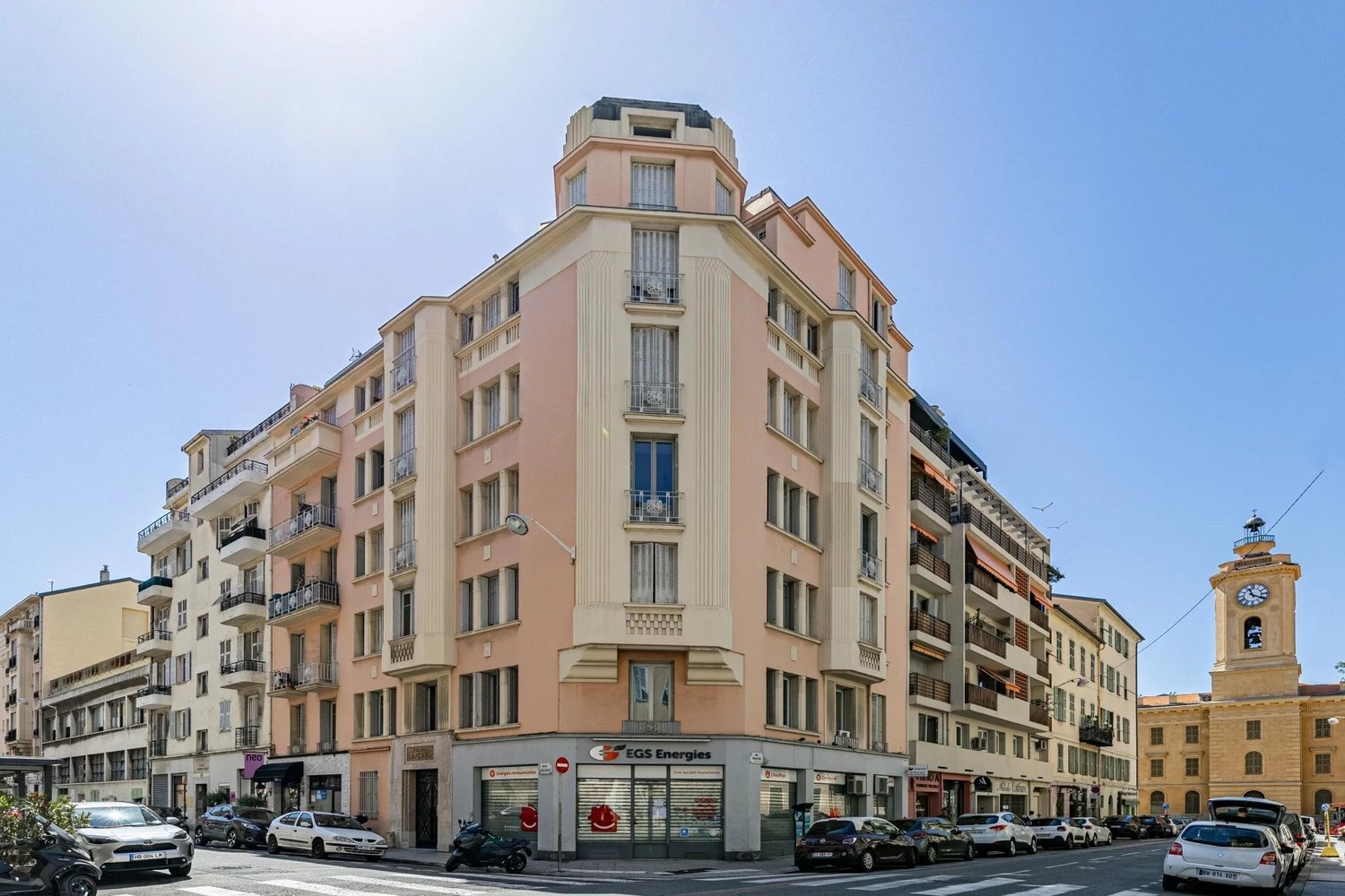 Property photo in Port