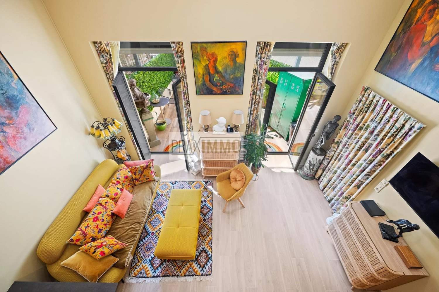 Property photo in Carre d'Argent
