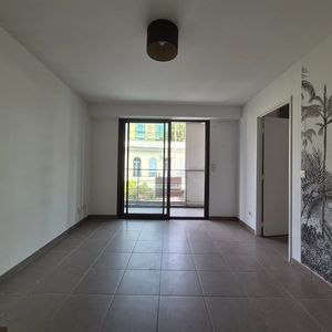 Property in Carre d'Argent