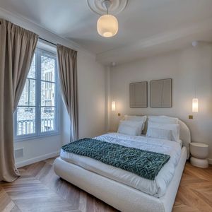 Property in Carre d'Argent