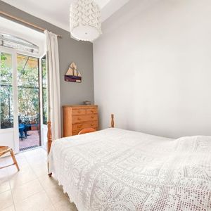Property in Carre d'Argent