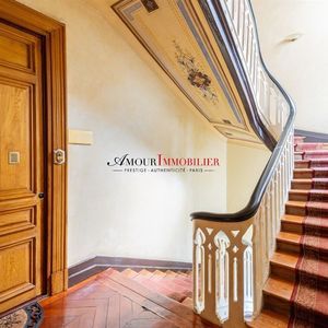 Property in Carre d'Argent