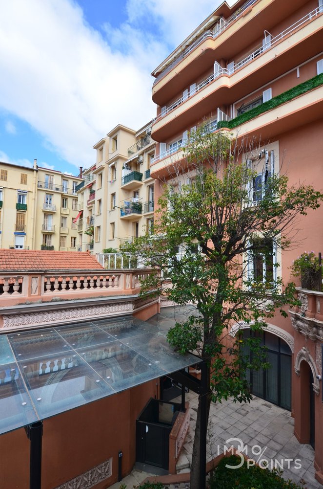 Property photo in Carre d'Argent