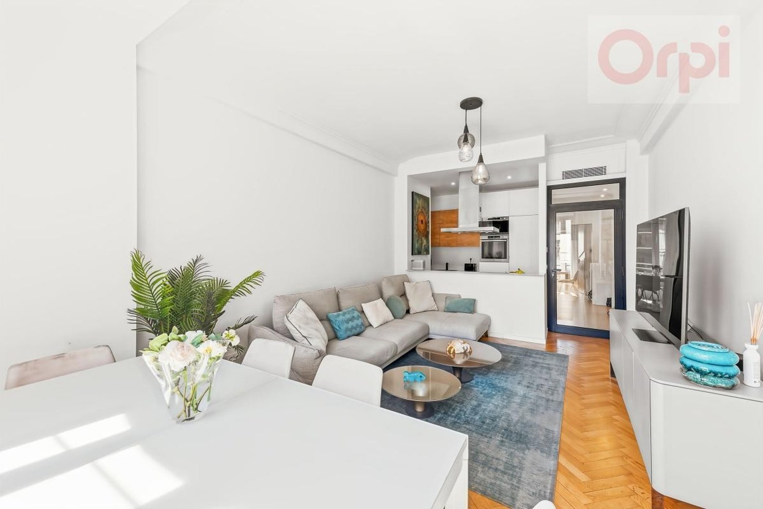 Property photo in Carre d'Argent