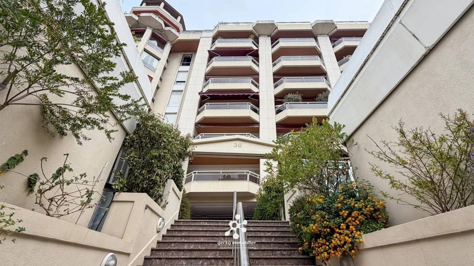 Property photo in Carre d'Argent
