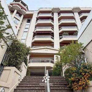 Property in Carre d'Argent