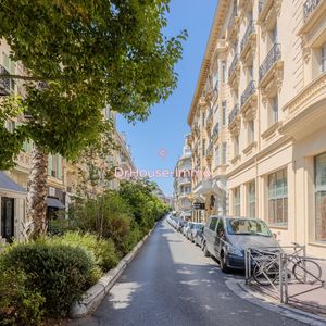 Property in Carre d'Argent