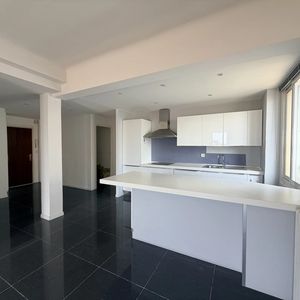 Property in Carre d'Argent