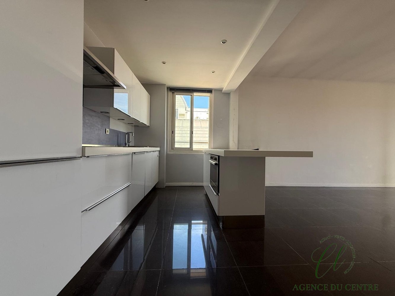 Property photo in Carre d'Argent