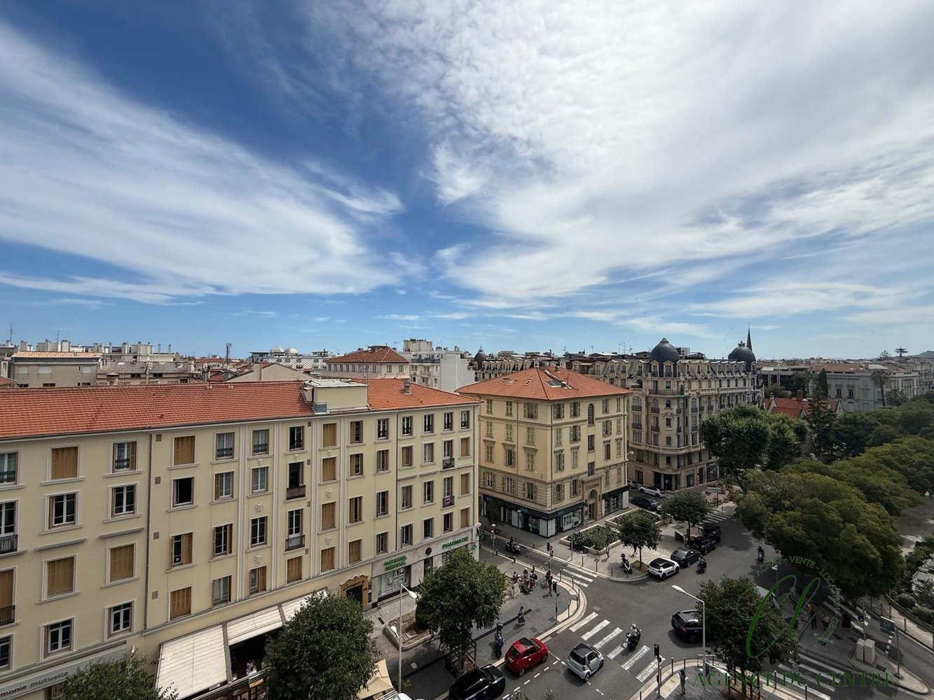 Property photo in Carre d'Argent